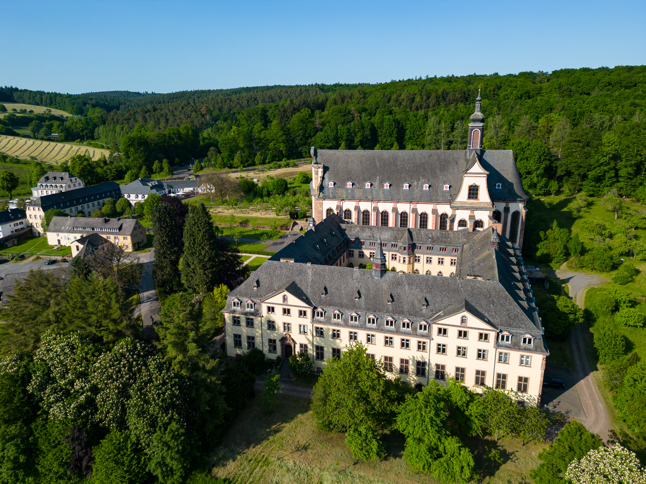 Südwestseite der Abtei